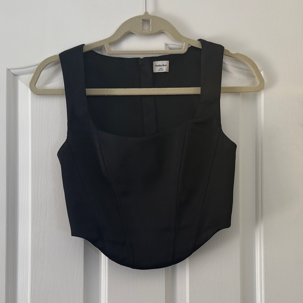 Aritzia Black Structured Tank Top